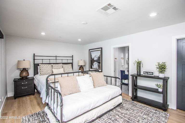 Photo 31 of 50 - 8837 E Lupine Ave, Scottsdale, AZ 85260