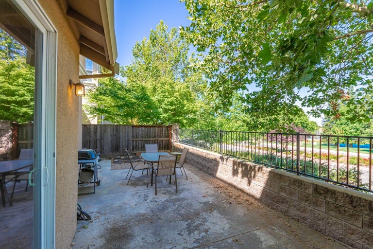 Photo 33 of 42 - 955 Marvin Gardens Way #28, Rocklin, CA 95765