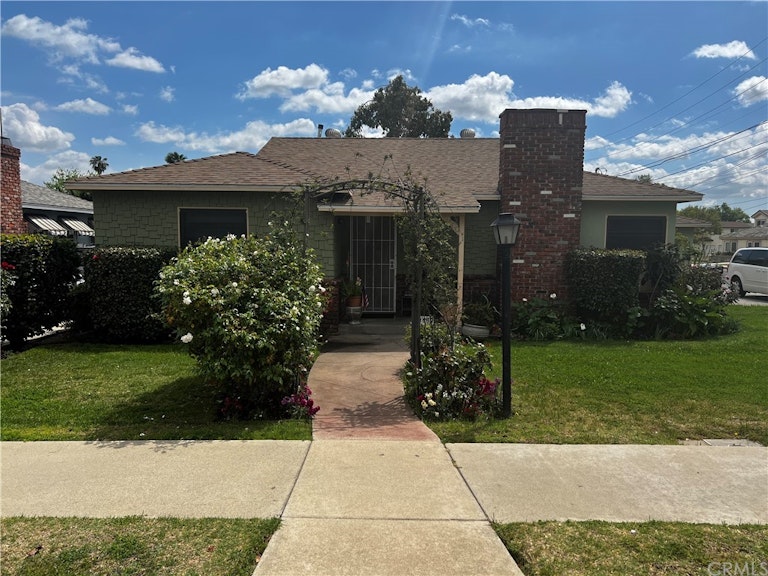 Photo 2 of 11 - 9600 Broadway, Temple City, CA 91780