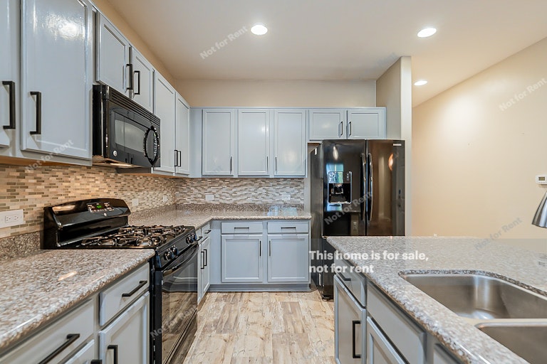 Photo 7 of 27 - 356 W Calle Gota, Sahuarita, AZ 85629