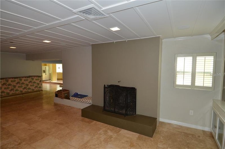 Photo 7 of 15 - 936 Dawn St, Venice, FL 34285