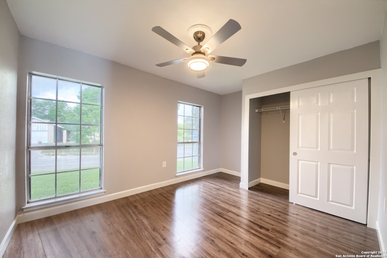 Photo 21 of 27 - 5803 Burkley Springs St, San Antonio, TX 78233