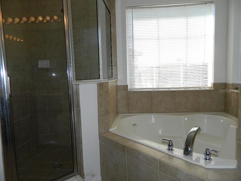 Photo 15 of 25 - 8553 Bradleys Landing St, Orlando, FL 32827