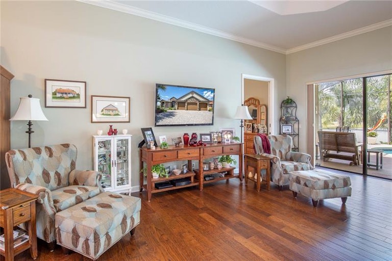 Photo 23 of 90 - 8873 Bridgeport Bay Cir, Mount Dora, FL 32757