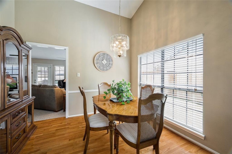 Photo 5 of 24 - 3610 Willowood Dr, Garland, TX 75040
