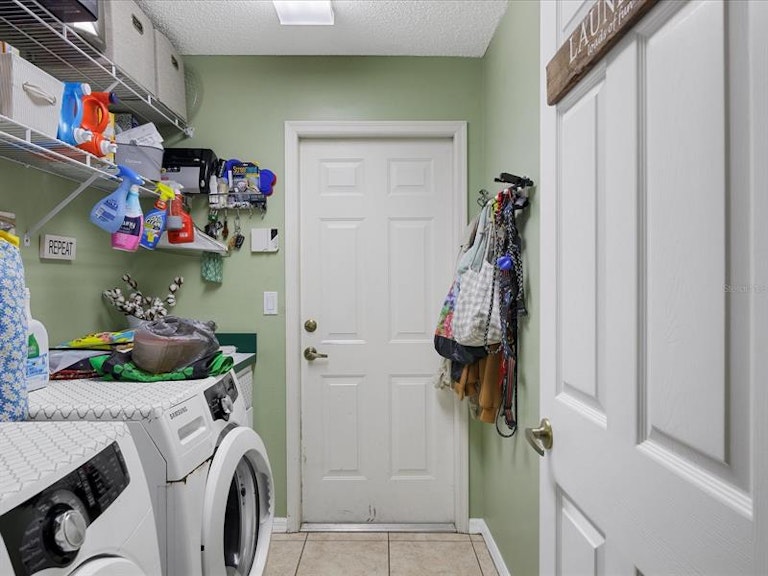 Photo 6 of 43 - 9031 Irondale Ln, Hudson, FL 34667