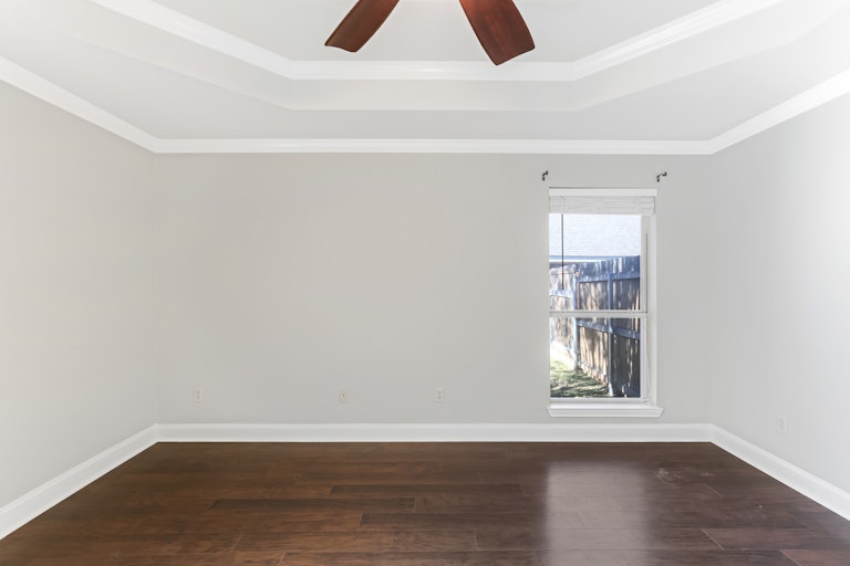 Photo 18 of 24 - 1729 Spinnaker Ln, Azle, TX 76020