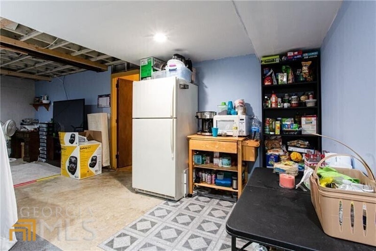 Photo 27 of 37 - 2612 Clairmont Rd NE, Atlanta, GA 30329