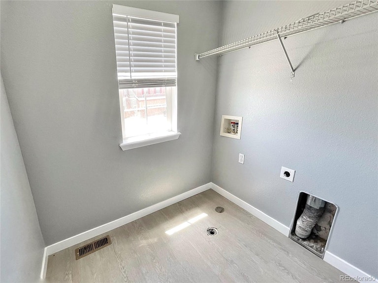 Photo 14 of 17 - 16423 E 96th Way, Commerce City, CO 80022