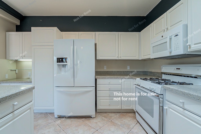 Photo 4 of 20 - 2442 E Nasturtium St, Oro Valley, AZ 85755