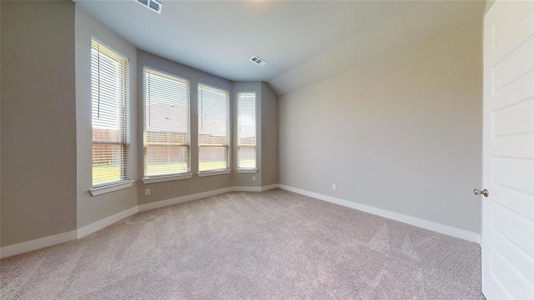 Photo 10 of 20 - 1836 Everglades Dr, Forney, TX 75126