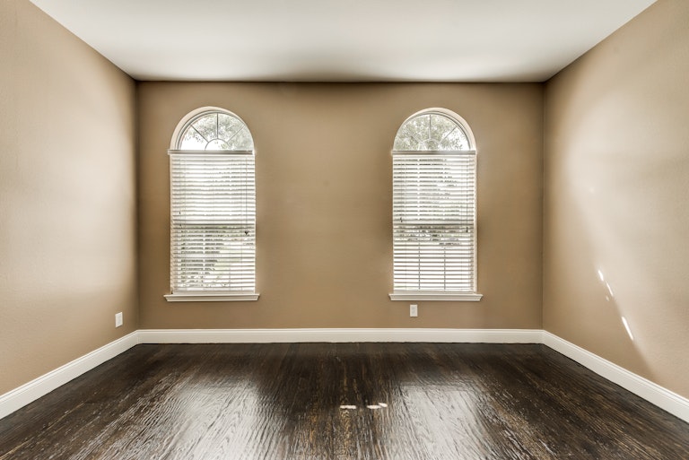 Photo 14 of 45 - 2204 Sheldon Dr, McKinney, TX 75072