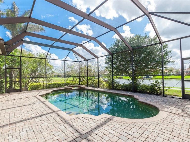 Photo 16 of 25 - 10804 Riverbank Ter, Bradenton, FL 34212