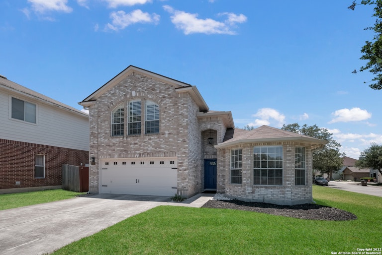Photo 2 of 28 - 22622 Madison Park, San Antonio, TX 78260