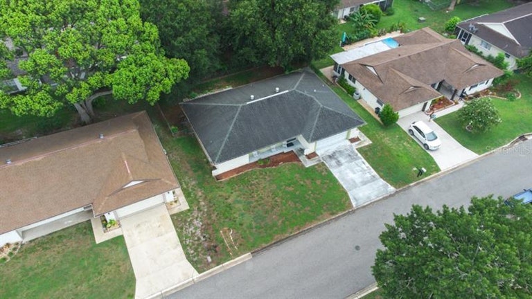 Photo 40 of 43 - 8806 Shenandoah Ln, Hudson, FL 34667