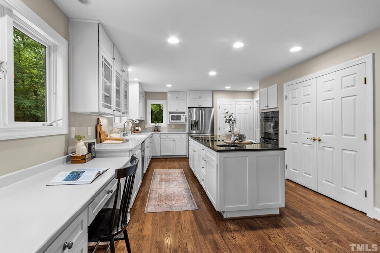 Photo 13 of 66 - 124 Fawn Ridge Rd, Chapel Hill, NC 27516