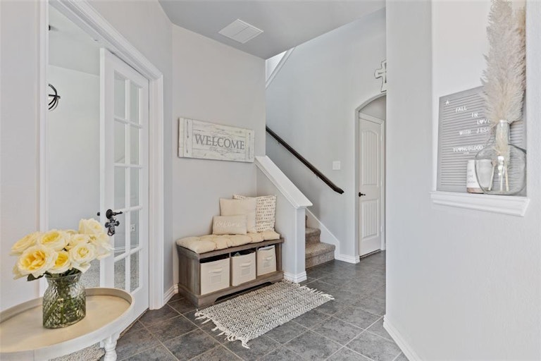 Photo 1 of 30 - 151 Pleasant Hill Ln, Fate, TX 75189