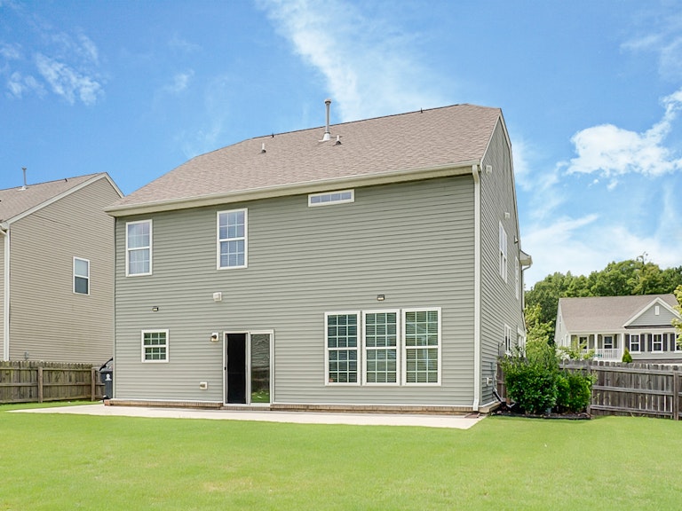 Photo 6 of 25 - 1602 Sunday Silence Dr, Knightdale, NC 27545