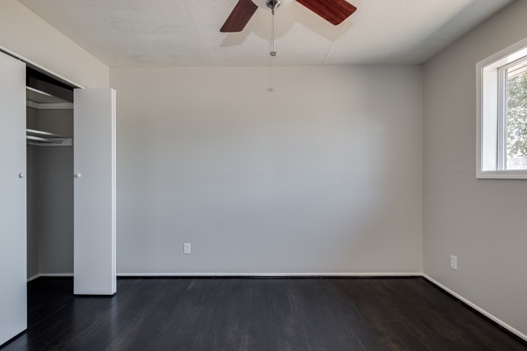 Photo 10 of 25 - 1234 W Erie St, Chandler, AZ 85224