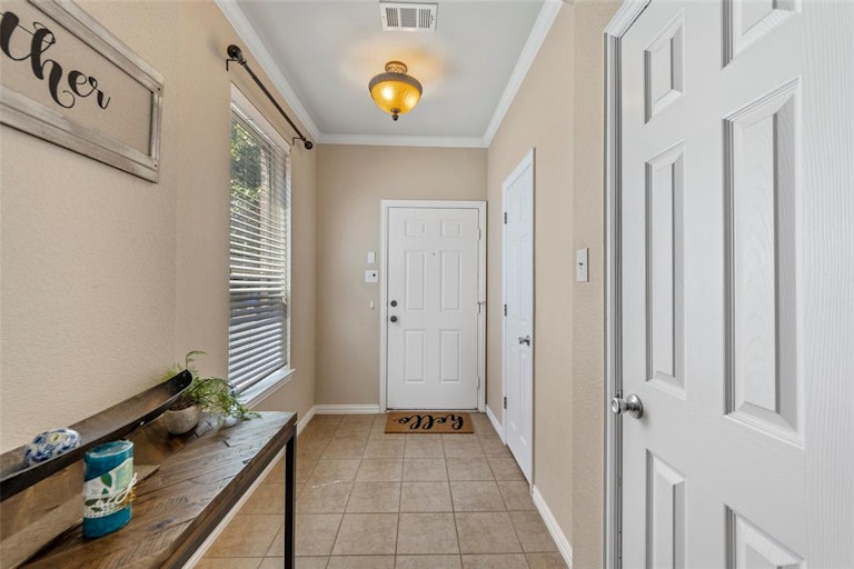 Photo 3 of 25 - 10505 Bolivar Dr, McKinney, TX 75072