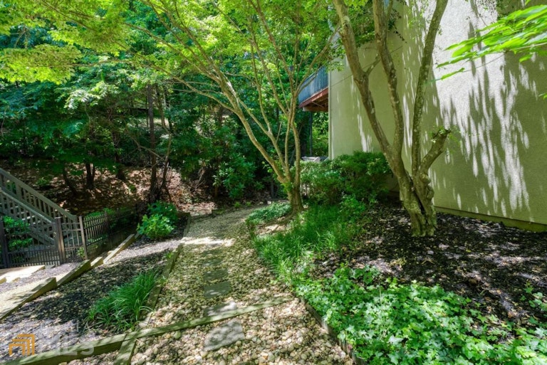 Photo 43 of 50 - 5770 Cameron Hall Pl, Atlanta, GA 30328