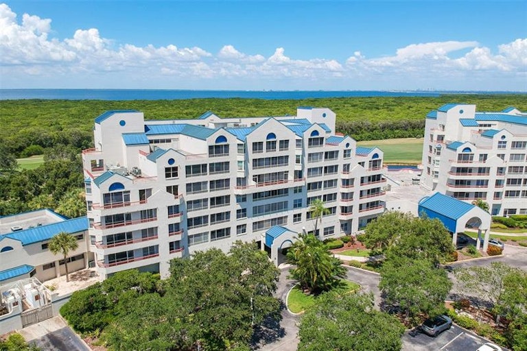 Photo 8 of 51 - 2333 Feather Sound Dr Unit B507, Clearwater, FL 33762