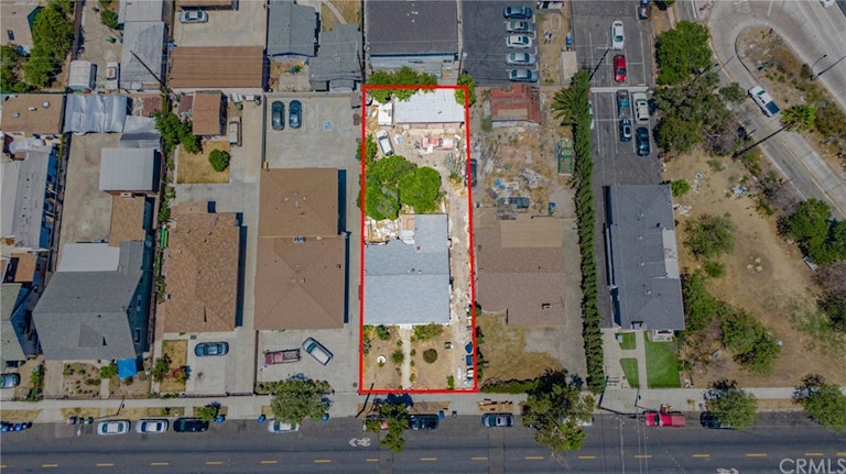 Photo 4 of 18 - 137 E Avenue 43, Los Angeles, CA 90031