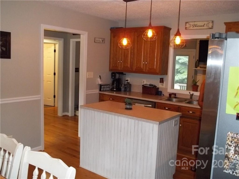 Photo 4 of 15 - 1353 Clinton Ct, Iron Station, NC 28080