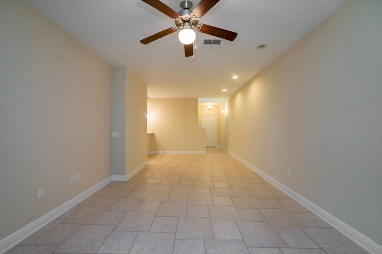 Photo 7 of 13 - 14242 Oasis Cove Blvd, Windermere, FL 34786