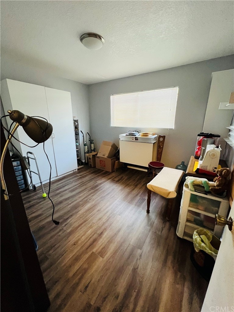 Photo 15 of 23 - 17683 Hibiscus Ct, Fontana, CA 92335