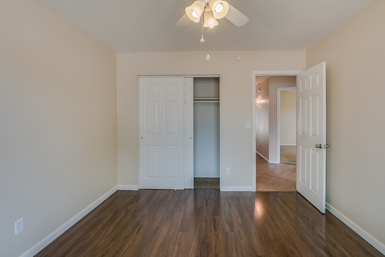 Photo 26 of 34 - 3014 W Daley Ln, Phoenix, AZ 85027