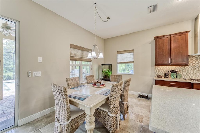 Photo 25 of 76 - 13809 Moonstone Canyon Dr, Riverview, FL 33579