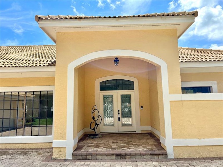 Photo 3 of 25 - 7717 Apple Tree Cir, Orlando, FL 32819