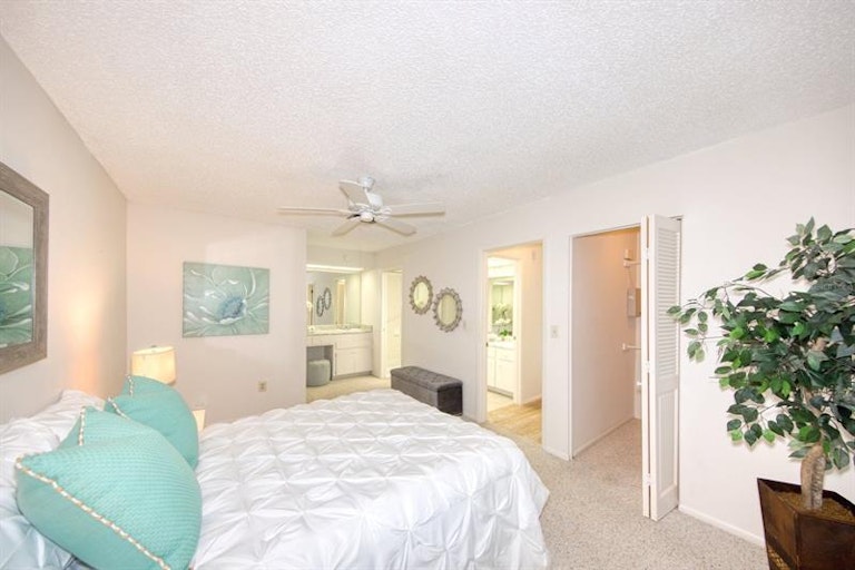 Photo 14 of 39 - 1614 Berwick Ct Unit C, Palm Harbor, FL 34684