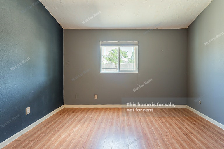 Photo 11 of 15 - 9460 N Heron Pl, Tucson, AZ 85742