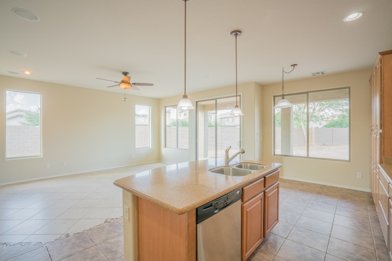 Photo 4 of 36 - 16265 N 154th Dr, Surprise, AZ 85374
