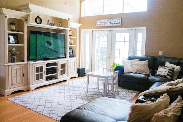 Photo 11 of 33 - 889 River Boat Cir, Orlando, FL 32828