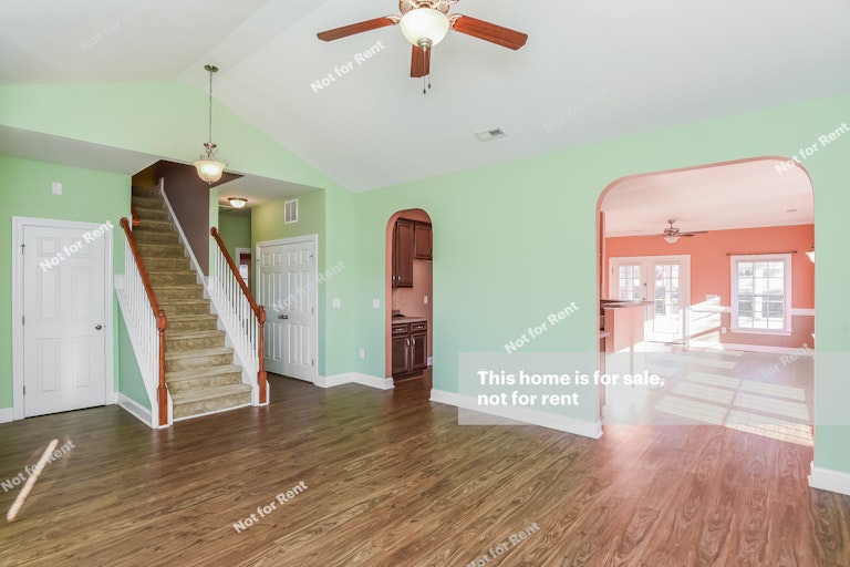 Photo 8 of 25 - 634 Lawson Cypress Ln, Fuquay Varina, NC 27526