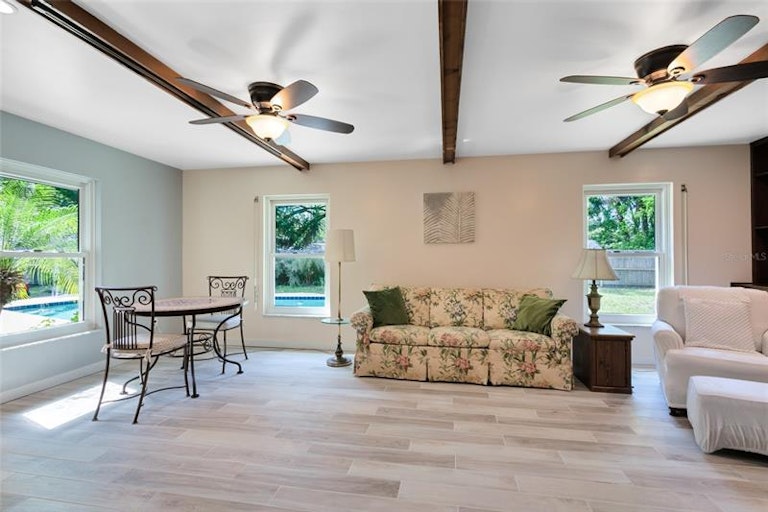 Photo 5 of 35 - 51 Partridge Cir, Winter Springs, FL 32708