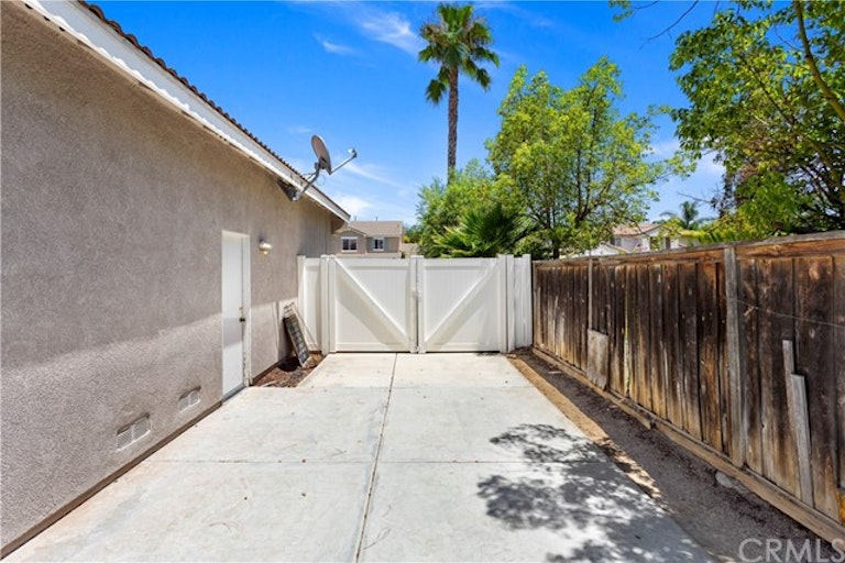 Photo 5 of 44 - 8215 Lantern Pl, Riverside, CA 92508