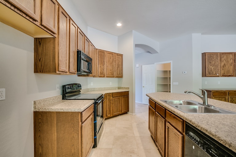 Photo 5 of 25 - 4820 S Robins Way, Chandler, AZ 85249