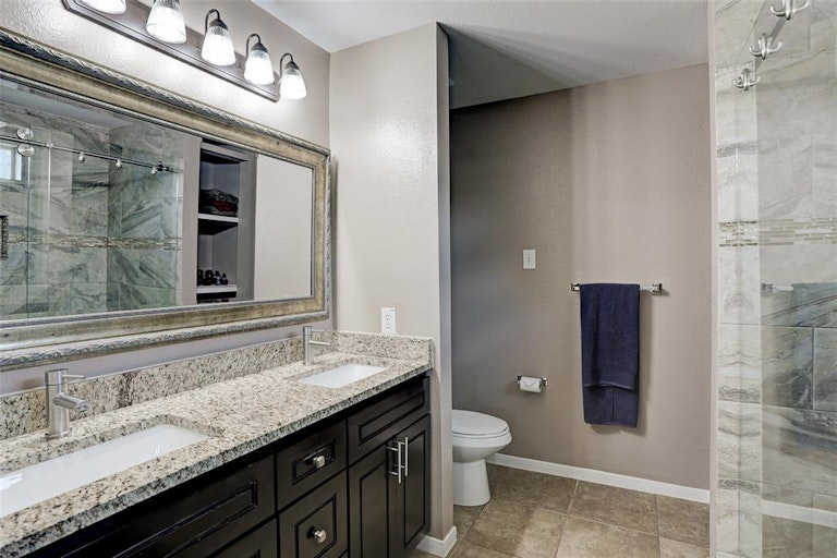 Photo 14 of 22 - 3402 Huisache Blvd, Pearland, TX 77581