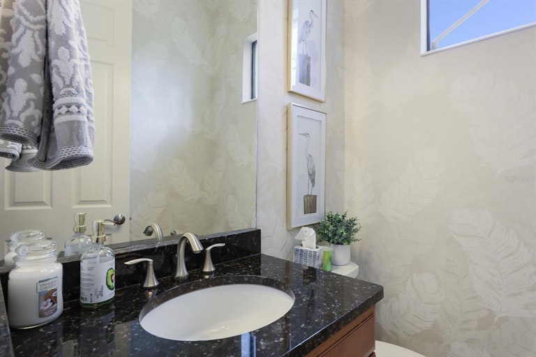 Photo 23 of 45 - 14910 Castle Park Ter, Lakewood Ranch, FL 34202