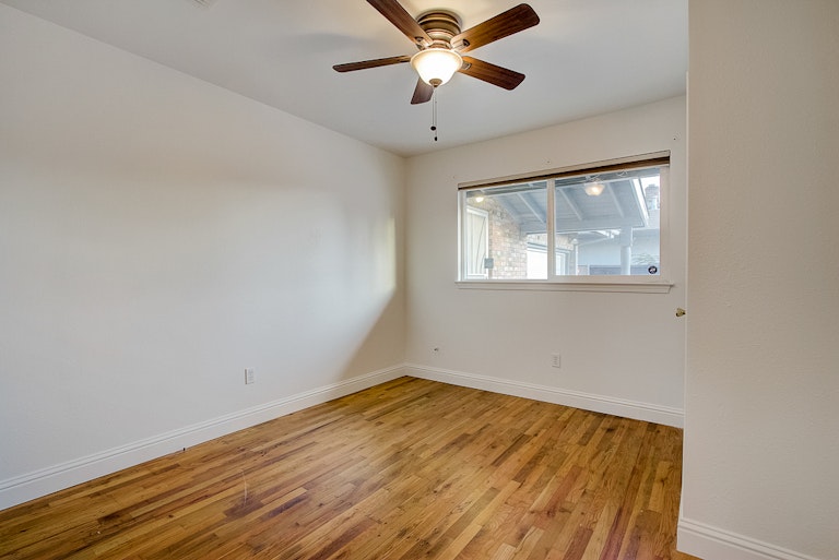 Photo 23 of 32 - 8146 Lichen Dr, Citrus Heights, CA 95621
