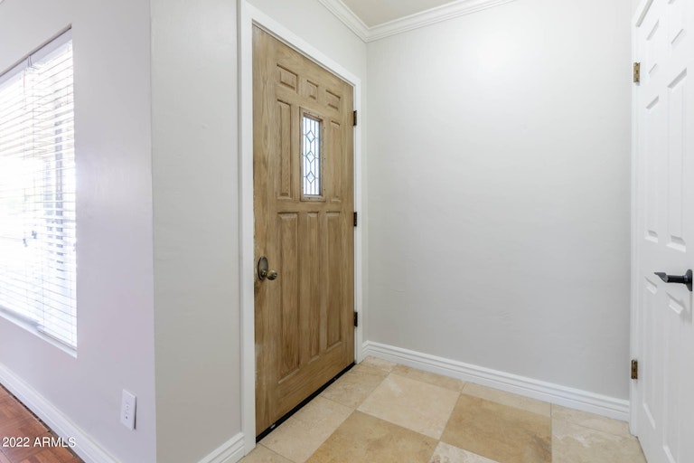 Photo 4 of 29 - 4713 E Cambridge Ave, Phoenix, AZ 85008