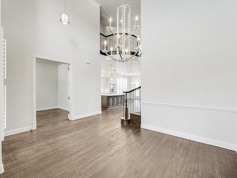 Photo 9 of 39 - 11121 Smoky Oak Ct, Argyle, TX 76226
