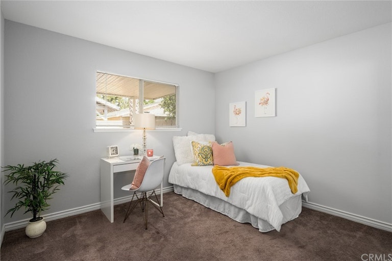 Photo 24 of 36 - 331 Monterey Cir, Placentia, CA 92870