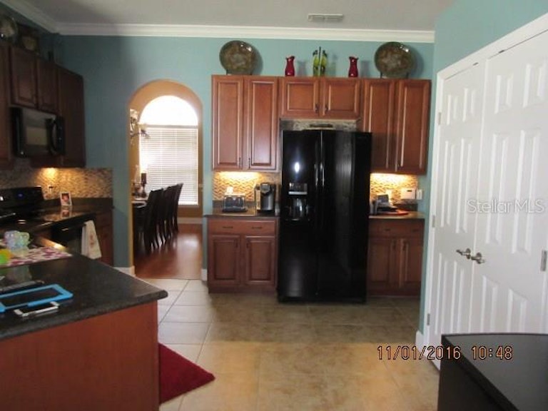 Photo 8 of 15 - 7334 Bent Grass Dr, Winter Haven, FL 33884