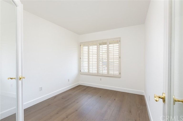 Photo 19 of 29 - 17201 Berlin Ln, Huntington Beach, CA 92649