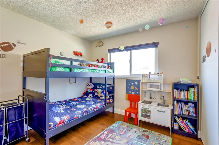 Photo 19 of 33 - 9544 Achates Cir, Sacramento, CA 95826